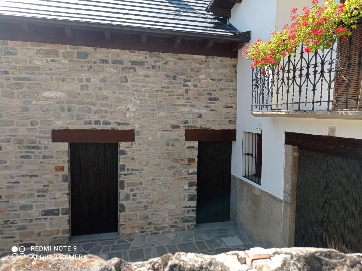 Apartamentos Camino De La Val Borau Zewnętrze zdjęcie